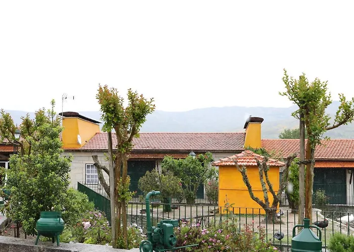 Quinta Dos Patos * Pinhanços