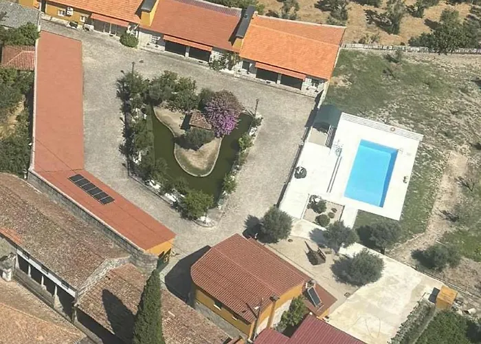 Quinta Dos Patos * Pinhanços